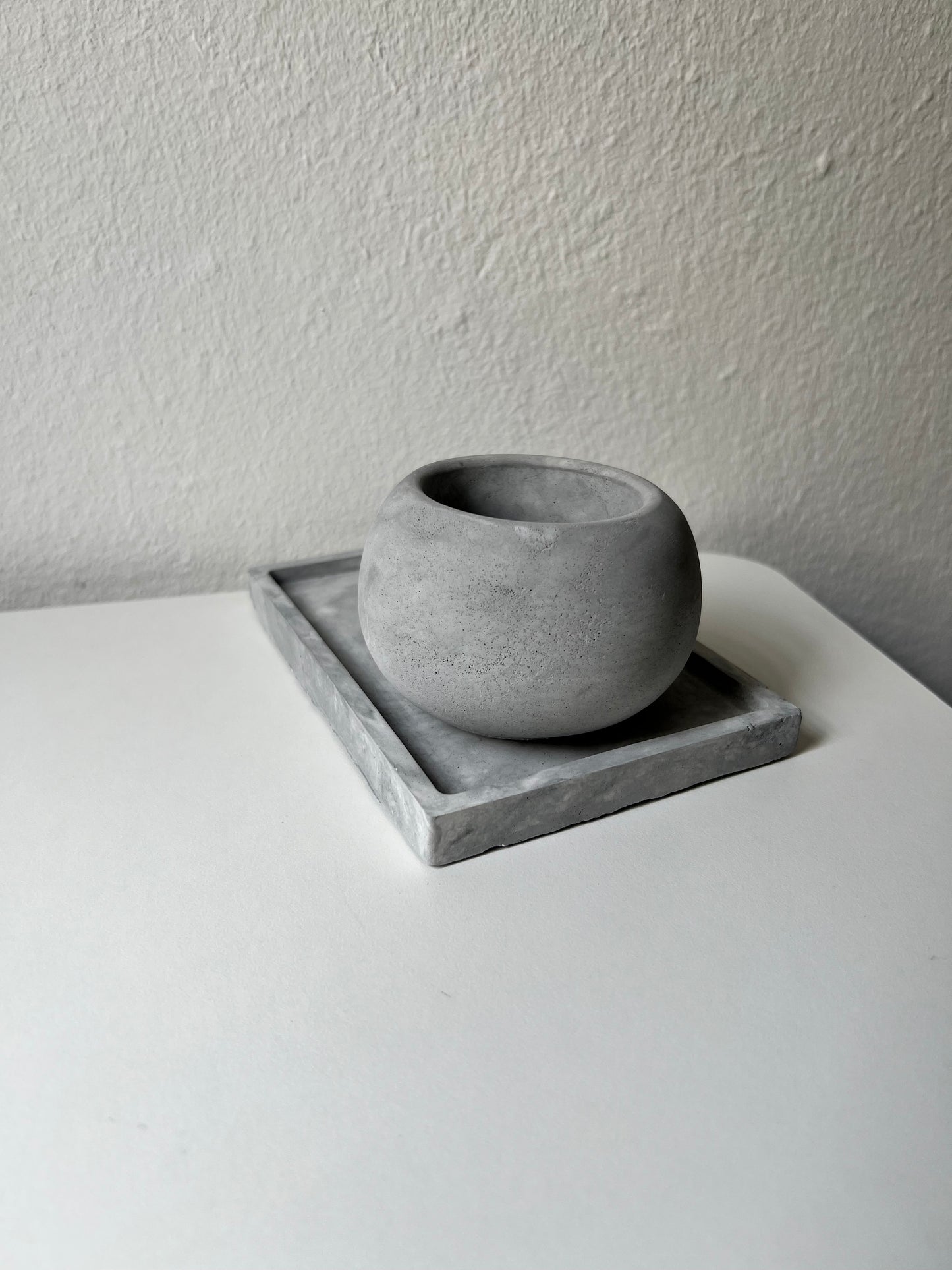 The "Bohio" Round Candle/Tea Light candle Vessel